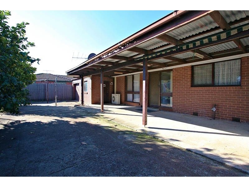 2 Varsity Court, Albanvale VIC 3021