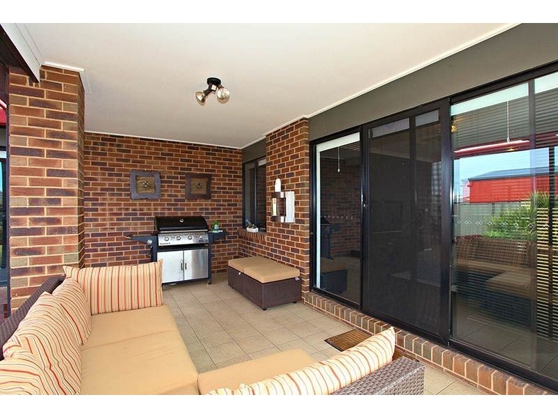 38 Chartwell Crescent, Derrimut VIC 3030