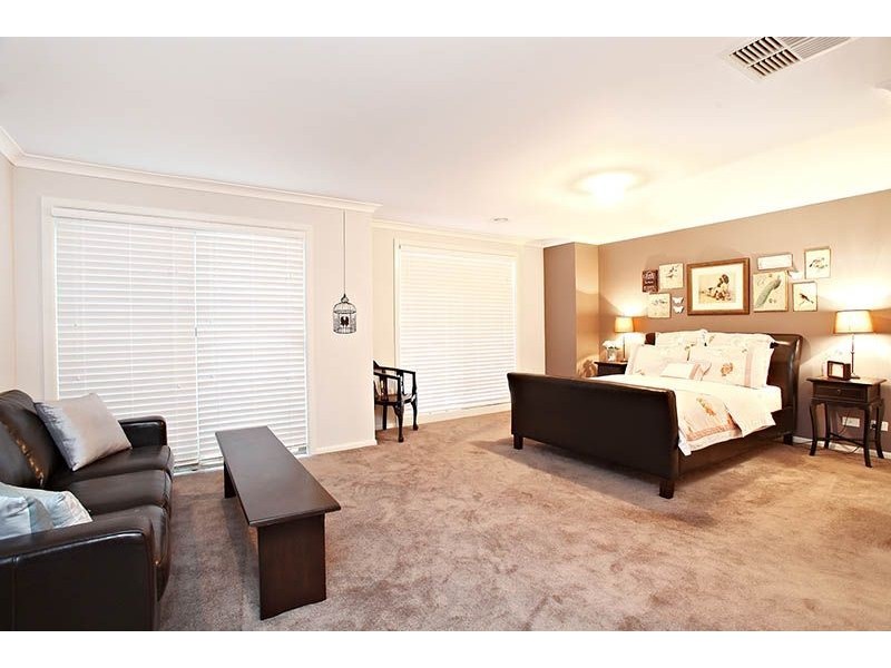 11 Joy Ave, Derrimut VIC 3030