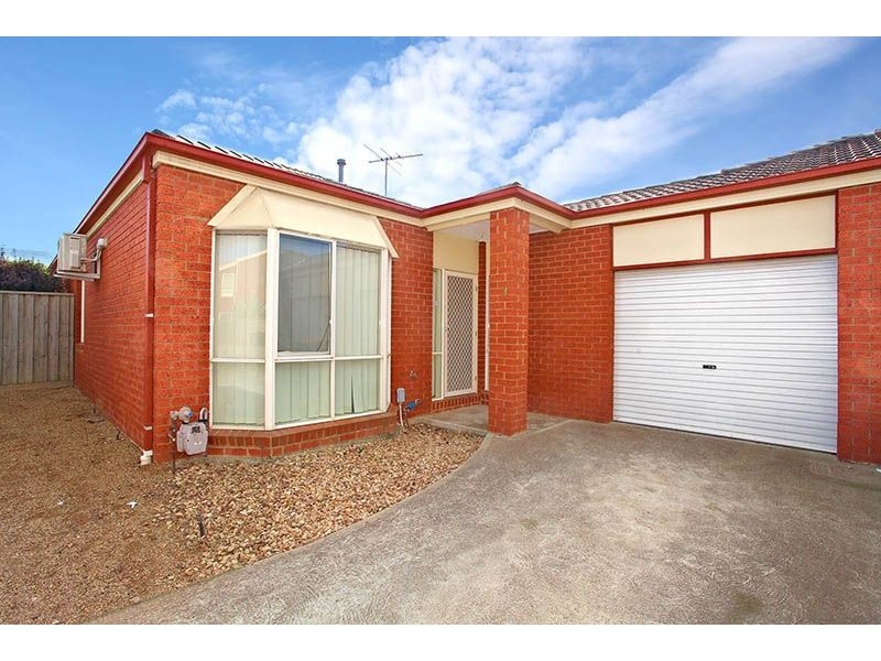3/36a Robinsons Road, Deer Park VIC 3023