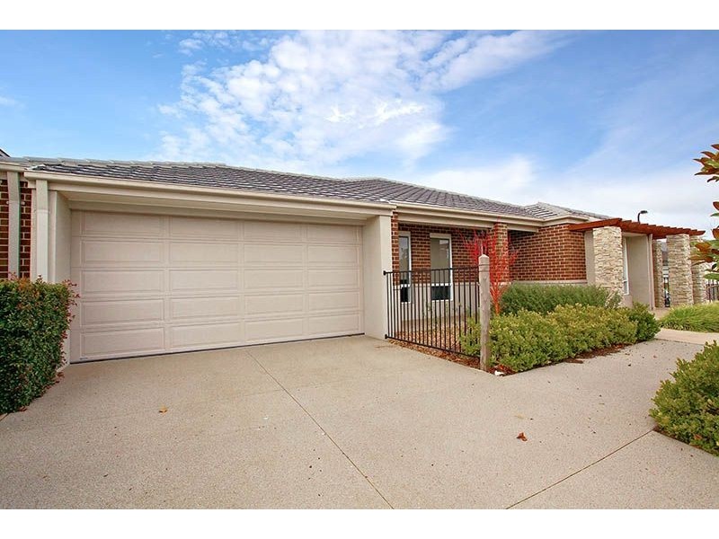 9 Denmans Mews, Deer Park VIC 3023