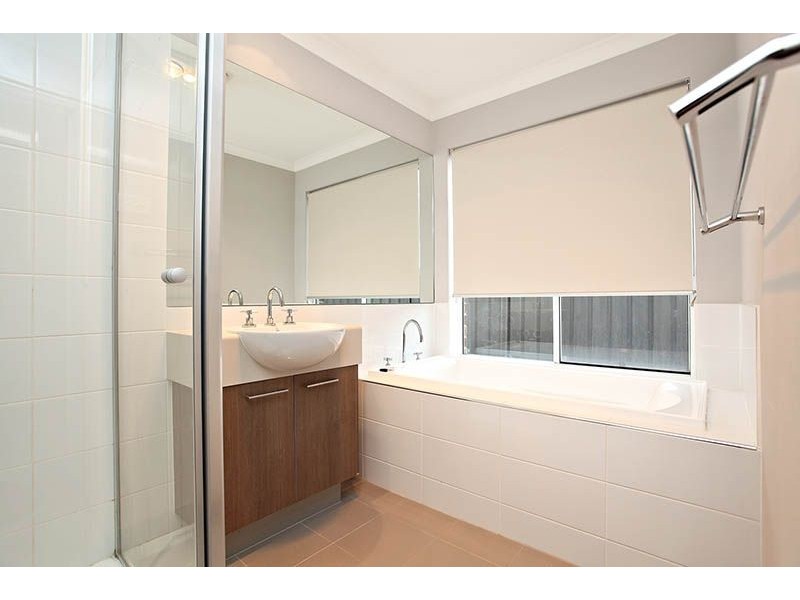 9 Denmans Mews, Deer Park VIC 3023