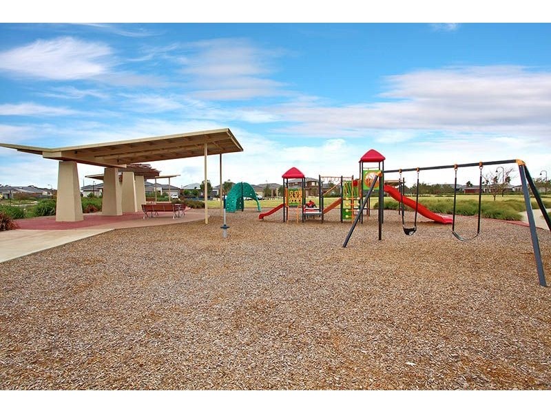 9 Denmans Mews, Deer Park VIC 3023