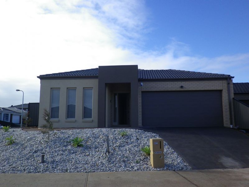 82 Lennon Park Way, Derrimut VIC 3030