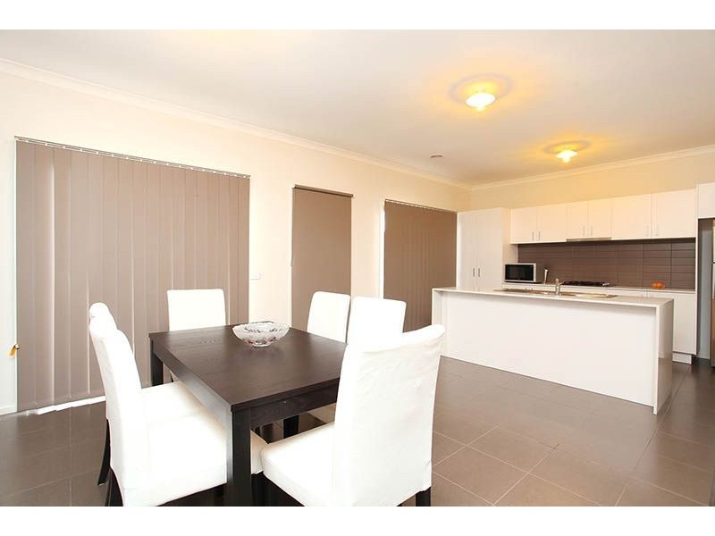 6 Jonah Parade, Deer Park VIC 3023