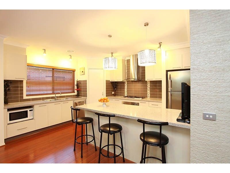 83 Hatchlands Drive, Deer Park VIC 3023