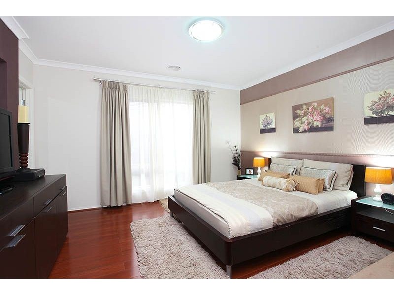 83 Hatchlands Drive, Deer Park VIC 3023