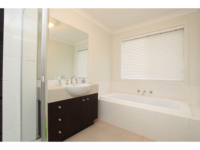 22 Meakin Way, Deer Park VIC 3023