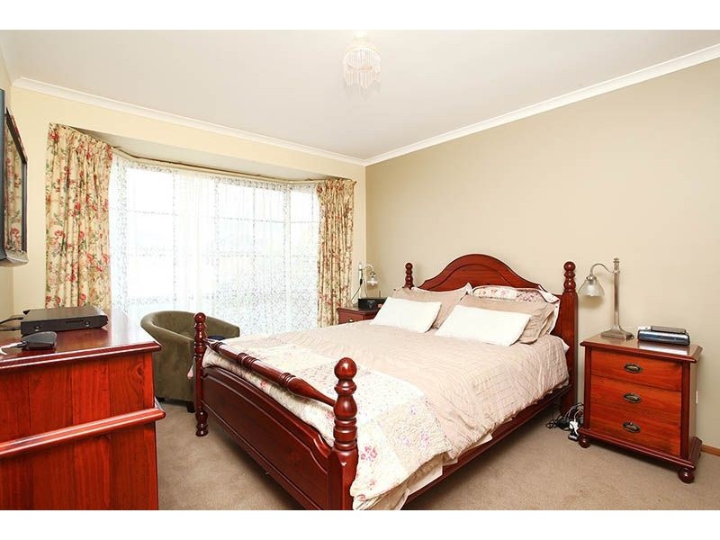 40 Bayliss Road, Deer Park VIC 3023