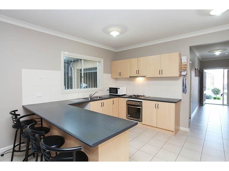8 Highcroft Place, Cairnlea VIC 3023