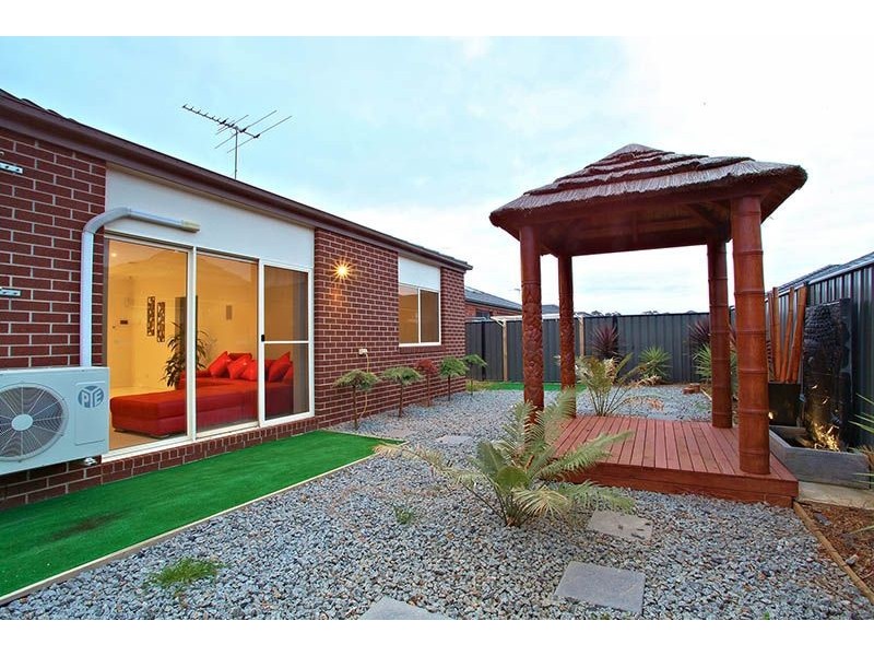 17 Hardwick Crescent, Derrimut VIC 3030