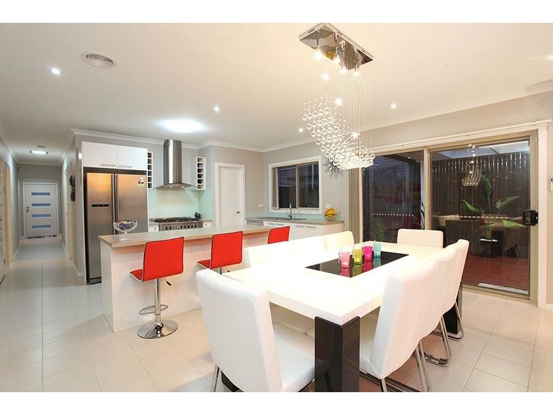 45 Bunker Circuit, Deer Park VIC 3023