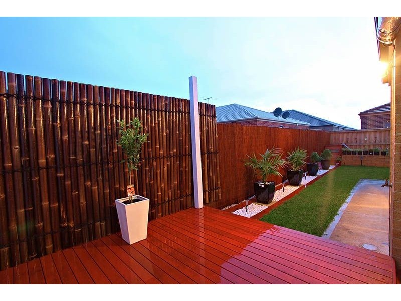 45 Bunker Circuit, Deer Park VIC 3023