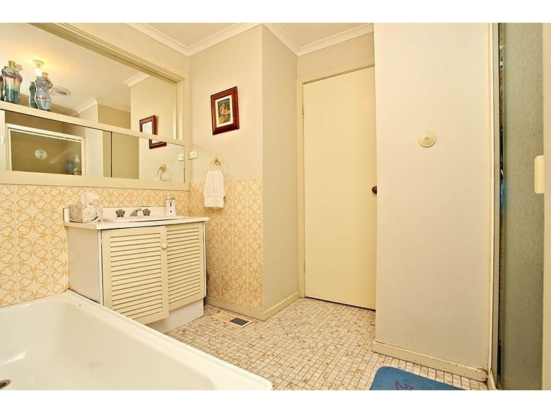 19 Tamar Drive, Deer Park VIC 3023