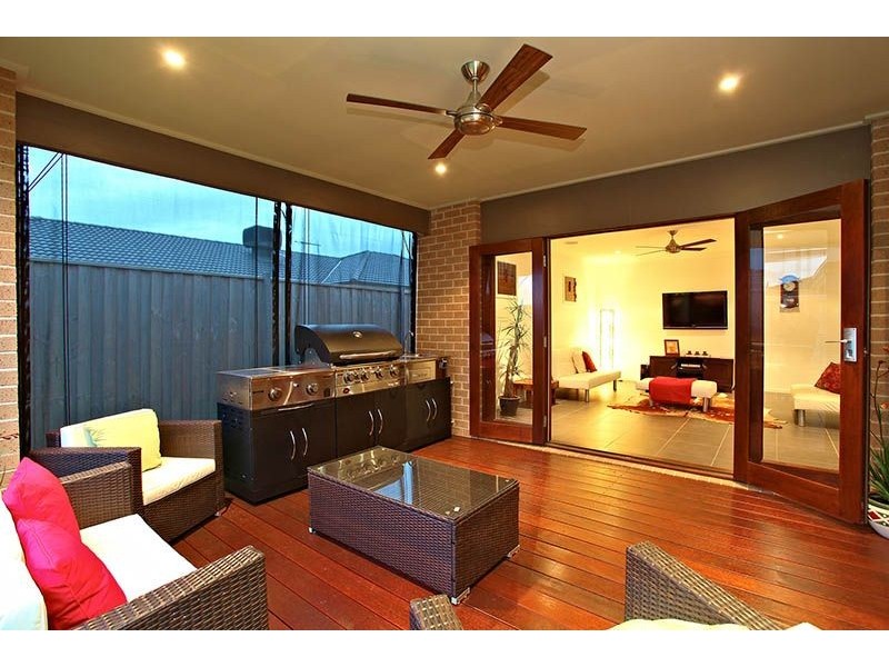 19 Muirfield Street, Deer Park VIC 3023