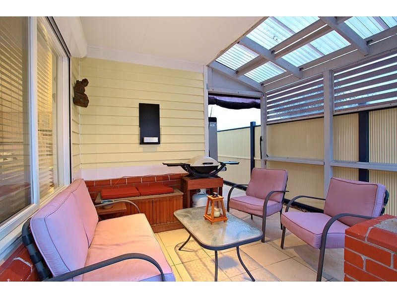9 Winnunga Road, Cairnlea VIC 3023