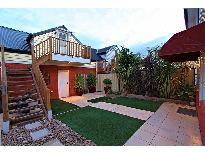 9 Winnunga Road, Cairnlea VIC 3023