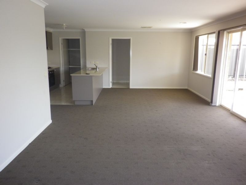 5 Inverness Avenue, Derrimut VIC 3030