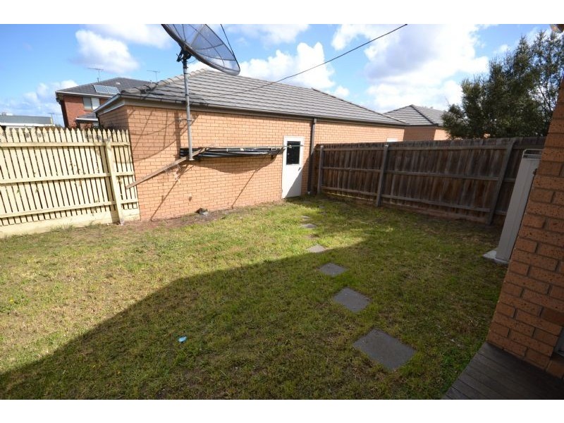 16 Buckhaven Street, Deer Park VIC 3023