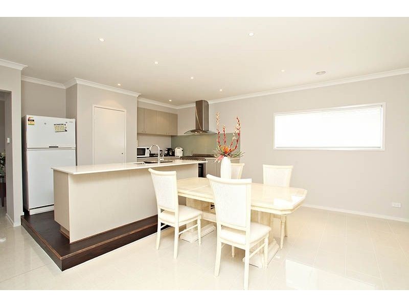 25 Appleby Loop, Derrimut VIC 3030