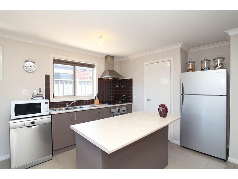 58 Pioneer Drive, Deer Park VIC 3023