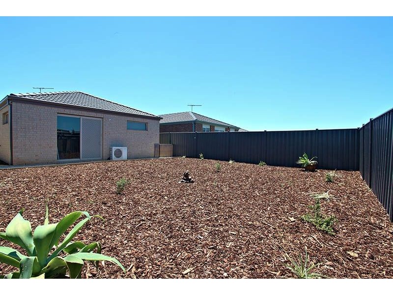 58 Pioneer Drive, Deer Park VIC 3023