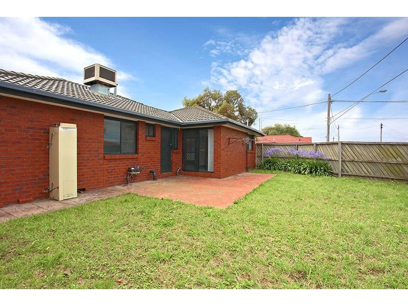 Unit 1/45A Kunat Street, Deer Park VIC 3023