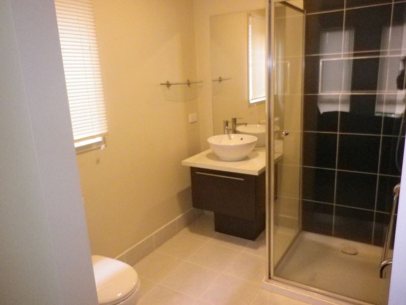 87 Hatchlands Drive, Deer Park VIC 3023