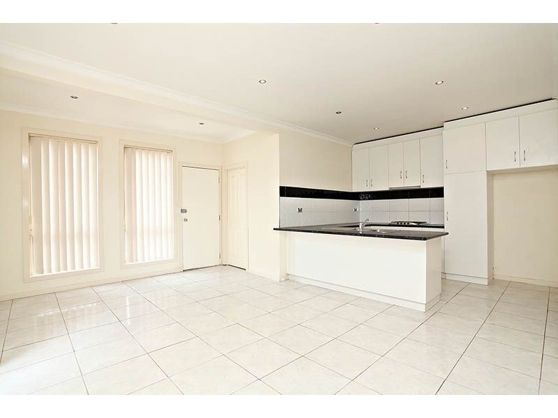 25 Dumfries Street, Deer Park VIC 3023