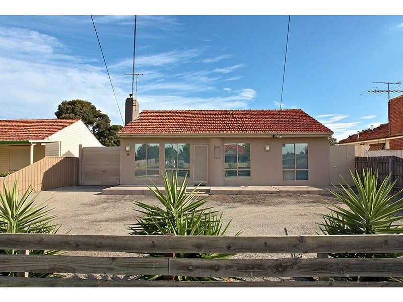 25 Dumfries Street, Deer Park VIC 3023