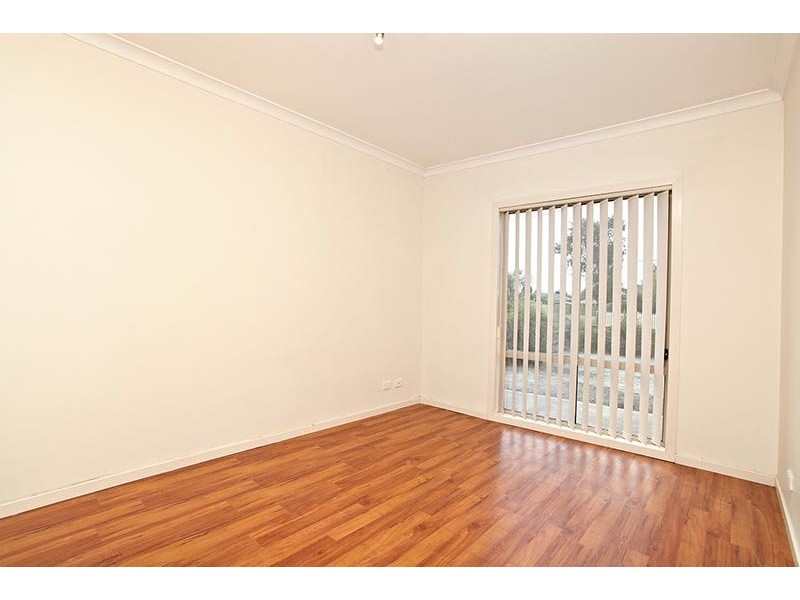 25 Dumfries Street, Deer Park VIC 3023