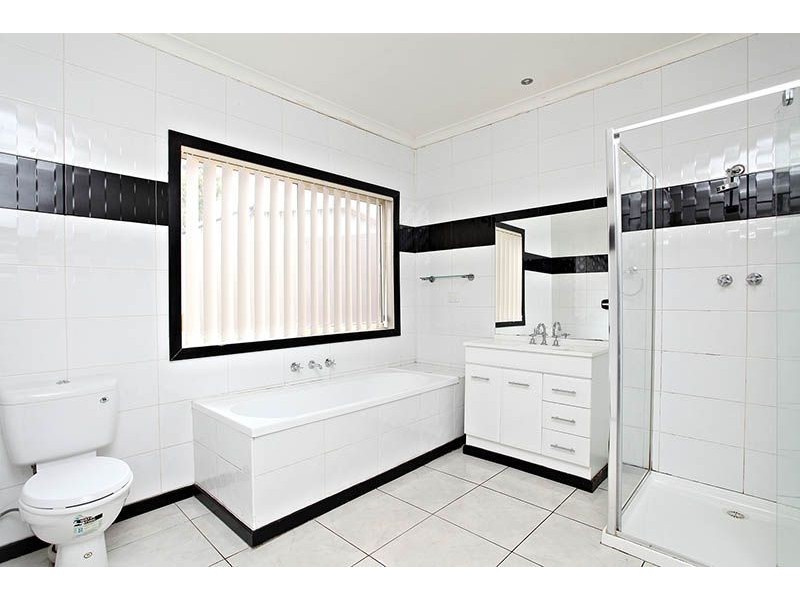 25 Dumfries Street, Deer Park VIC 3023