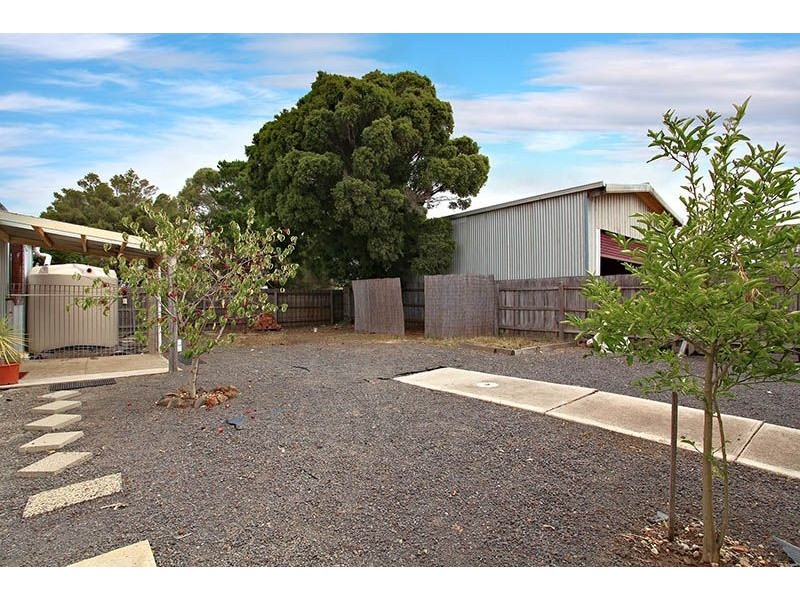 25 Dumfries Street, Deer Park VIC 3023