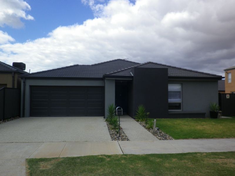 4 Penrhos Place, Derrimut VIC 3030