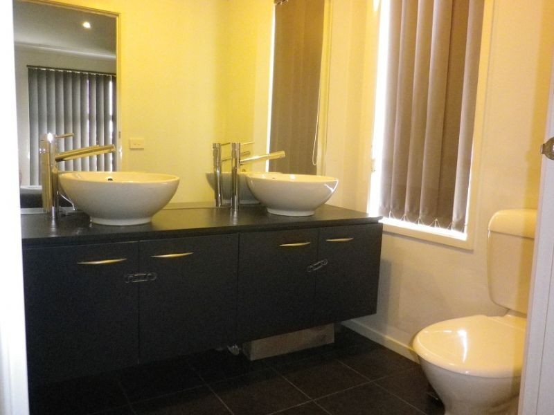 23 Dalmuir Boulevard, Deer Park VIC 3023