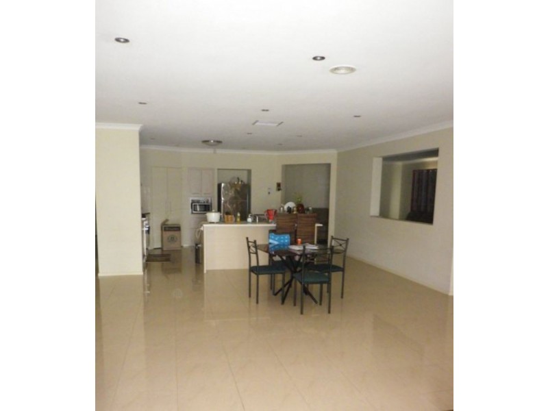 21 Grandview Crescent, Hillside VIC 3037