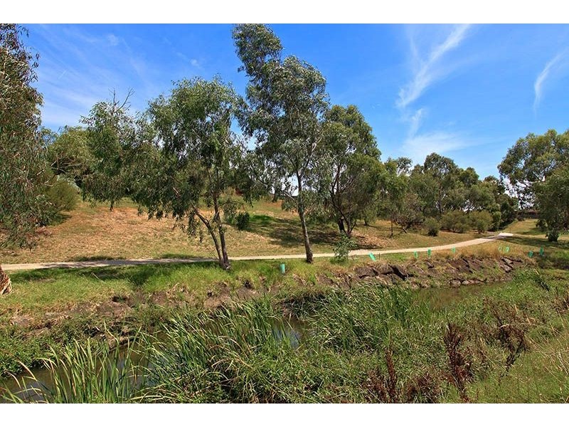 74 Millbank Drive, Deer Park VIC 3023