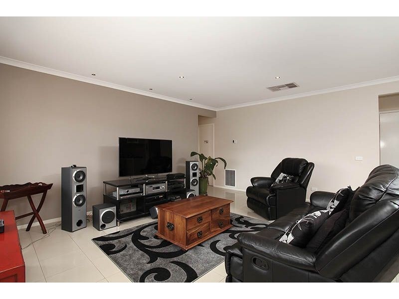 6 Edinburgh Way, Derrimut VIC 3030