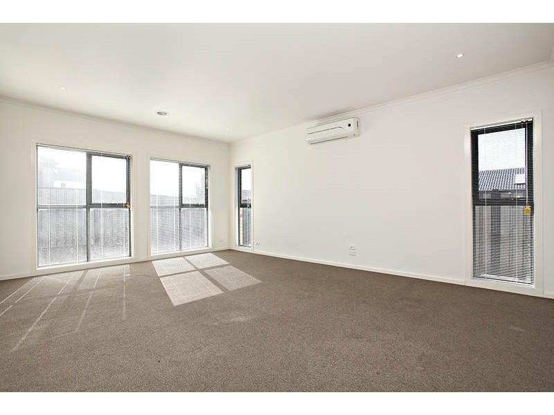 38 Sherrington Grange, Derrimut VIC 3030