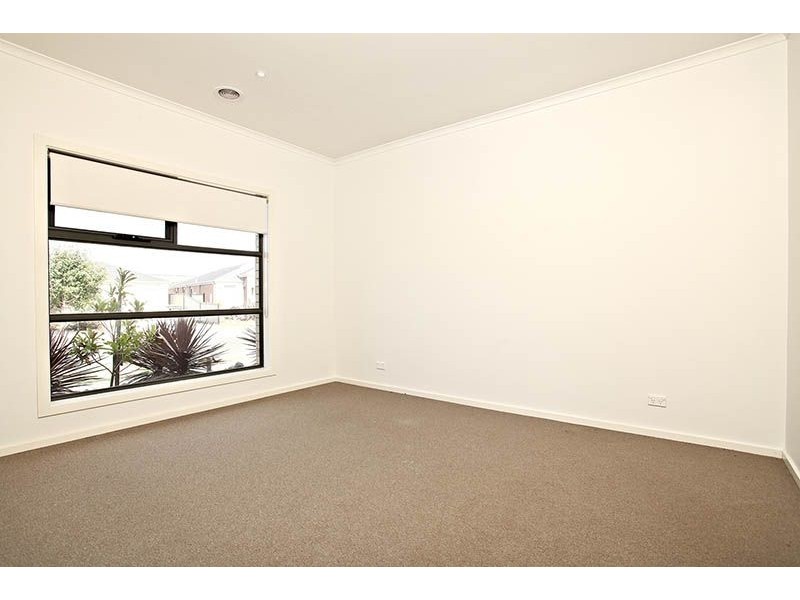 38 Sherrington Grange, Derrimut VIC 3030