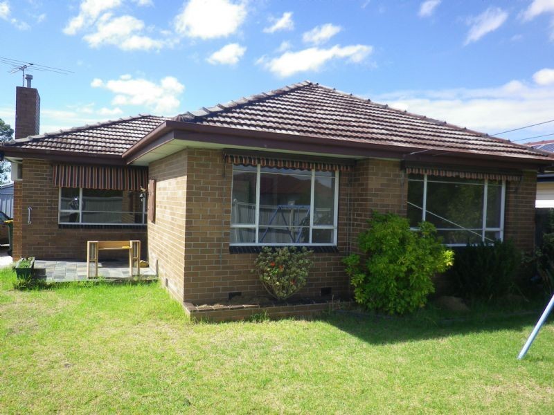 62 Welwyn Parade, Deer Park VIC 3023