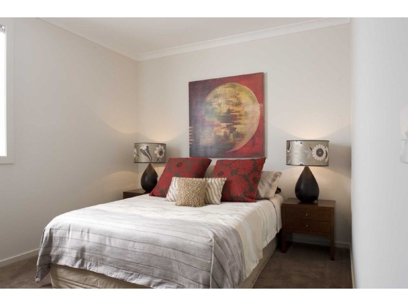 6 Meakin Way, Deer Park VIC 3023