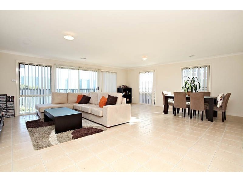 3 Gosford Gardens, Derrimut VIC 3030