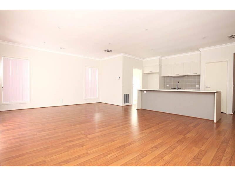 99 Foleys Road, Deer Park VIC 3023