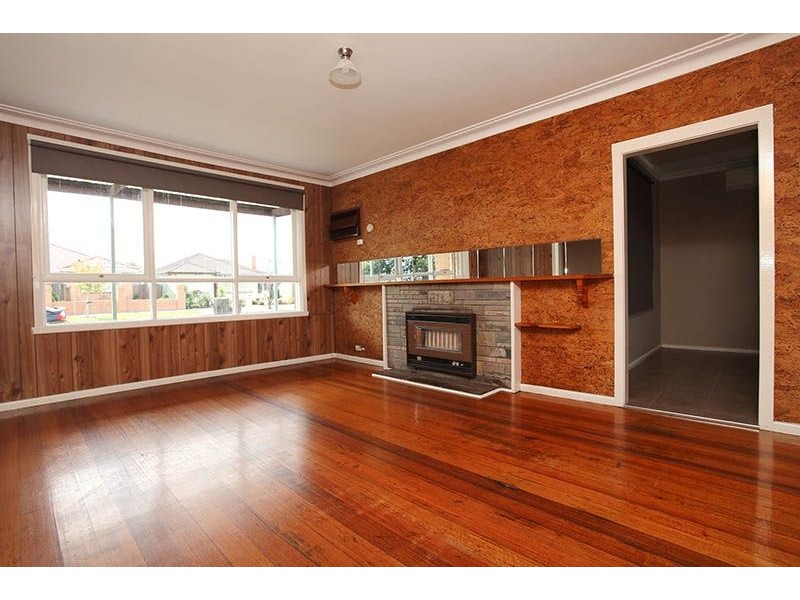 23 Laming Road, Deer Park VIC 3023