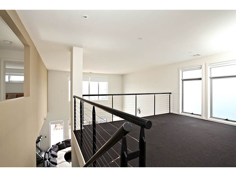 48 Broadhurst Way, Caroline Springs VIC 3023