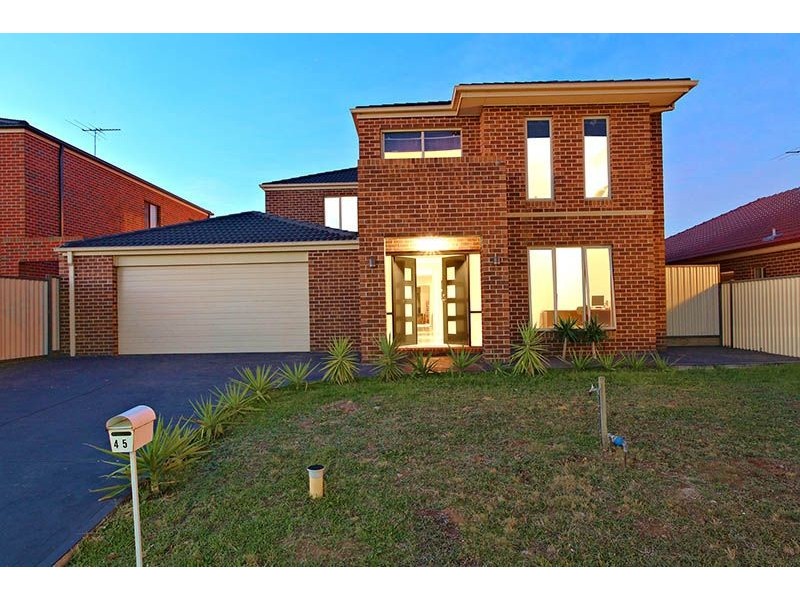 45 Glenbrook Avenue, Cairnlea VIC 3023