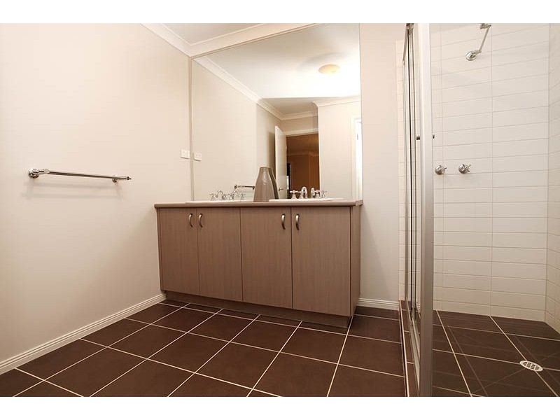 45 Glenbrook Avenue, Cairnlea VIC 3023