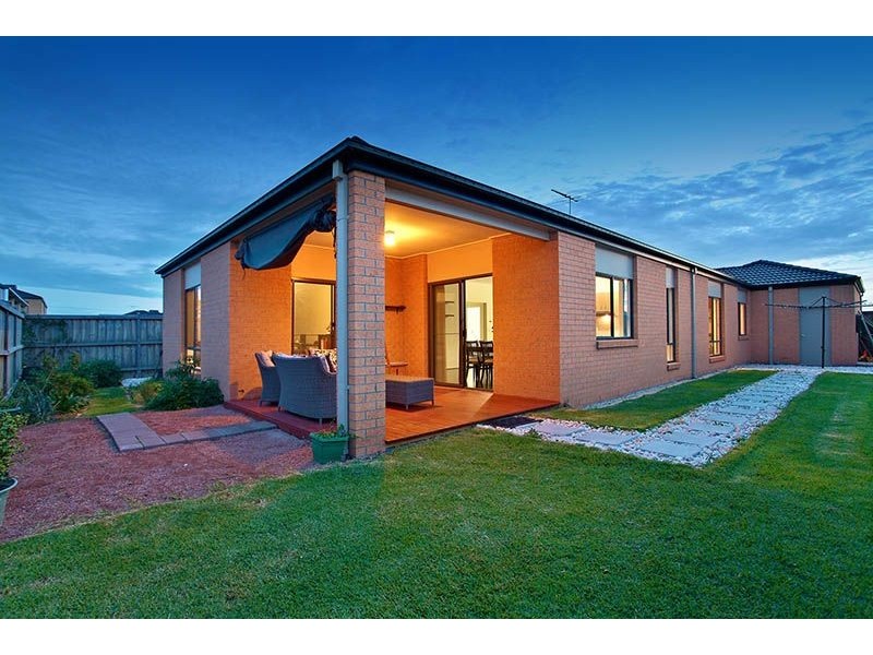 25 Abernathy Avenue, Deer Park VIC 3023