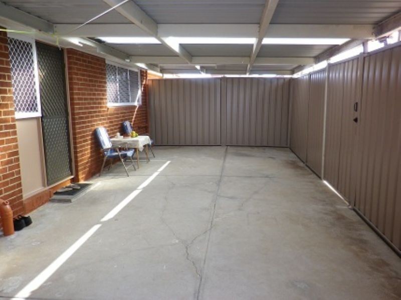 8 Murphy Street, Deer Park VIC 3023